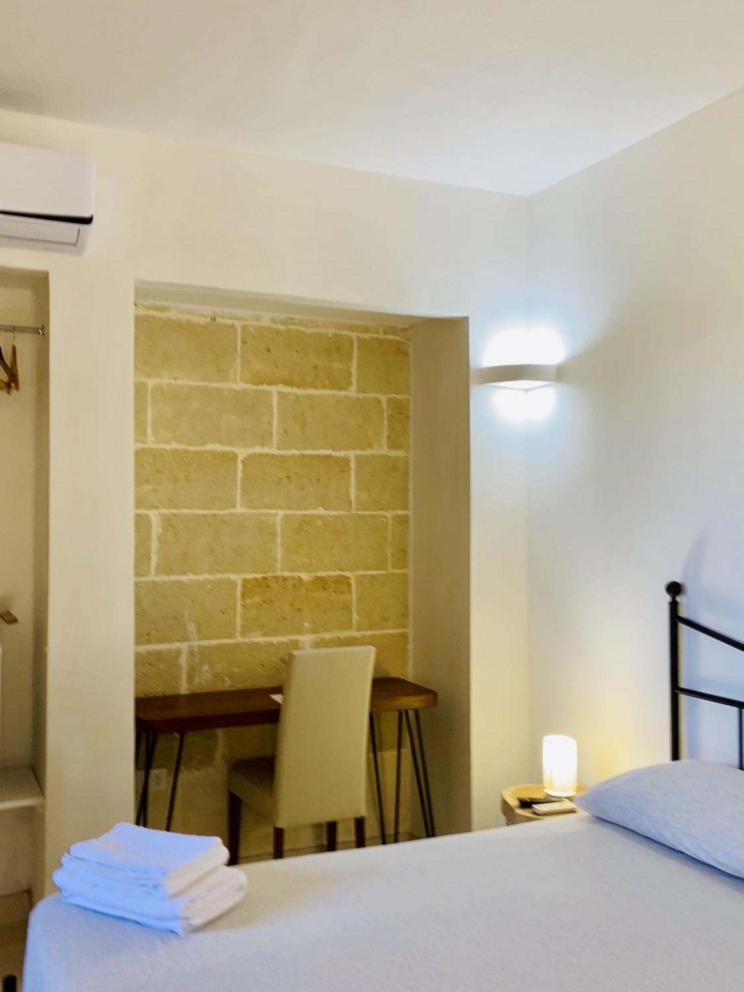 Le Stanze Di Ray - Salento Homes Borgagne Buitenkant foto